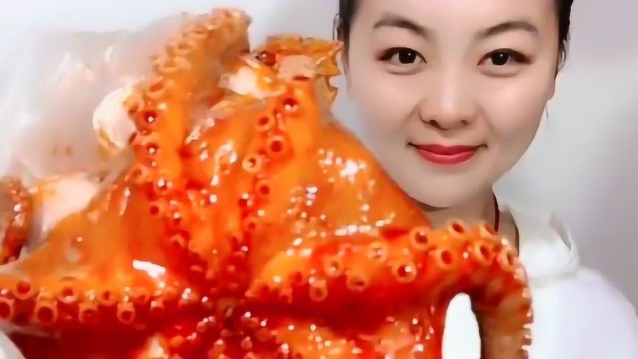 香辣五香八爪鱼,胖姐吃起来真是没淑女形象了,好过瘾