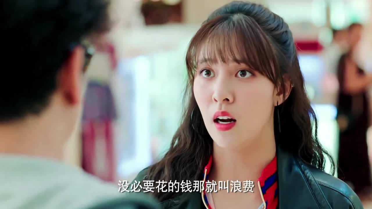 恋爱专家:为护女友北业怒砸手机,出手阔气显出土豪气息