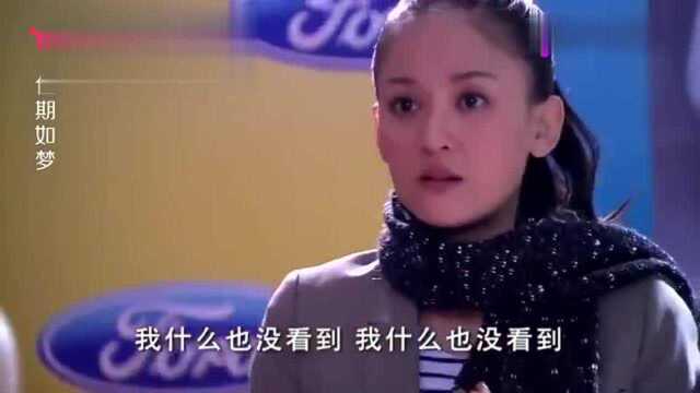 女生帮总裁穿礼服,总裁为凸显身材让使劲勒,不料上演搞笑一幕!