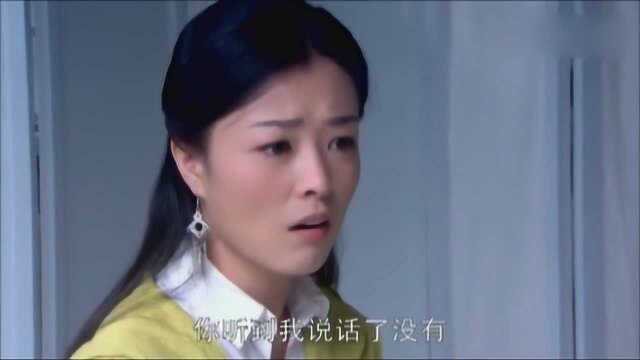 牧仁抱起了孩子,要是连孩子都不爱,他就真的没人性了