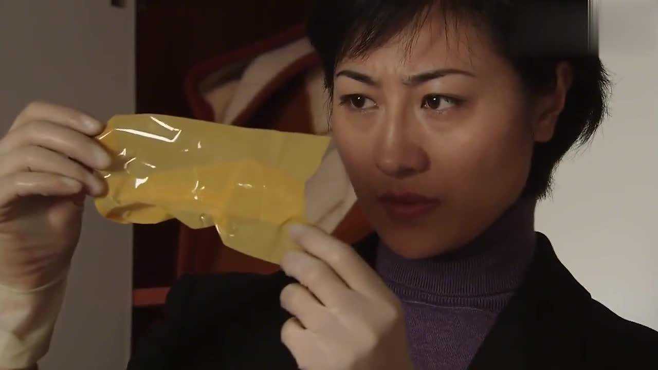 女子双手双脚被绑在椅子上口鼻被人用胶带封死杀人手法太残忍