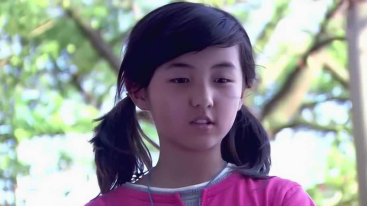 心地善良的余非刚刚还在安慰小男孩下一秒竟晕倒在地