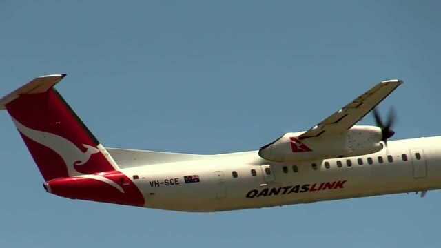 QantasLink航空Q300客机起飞,珀斯机场