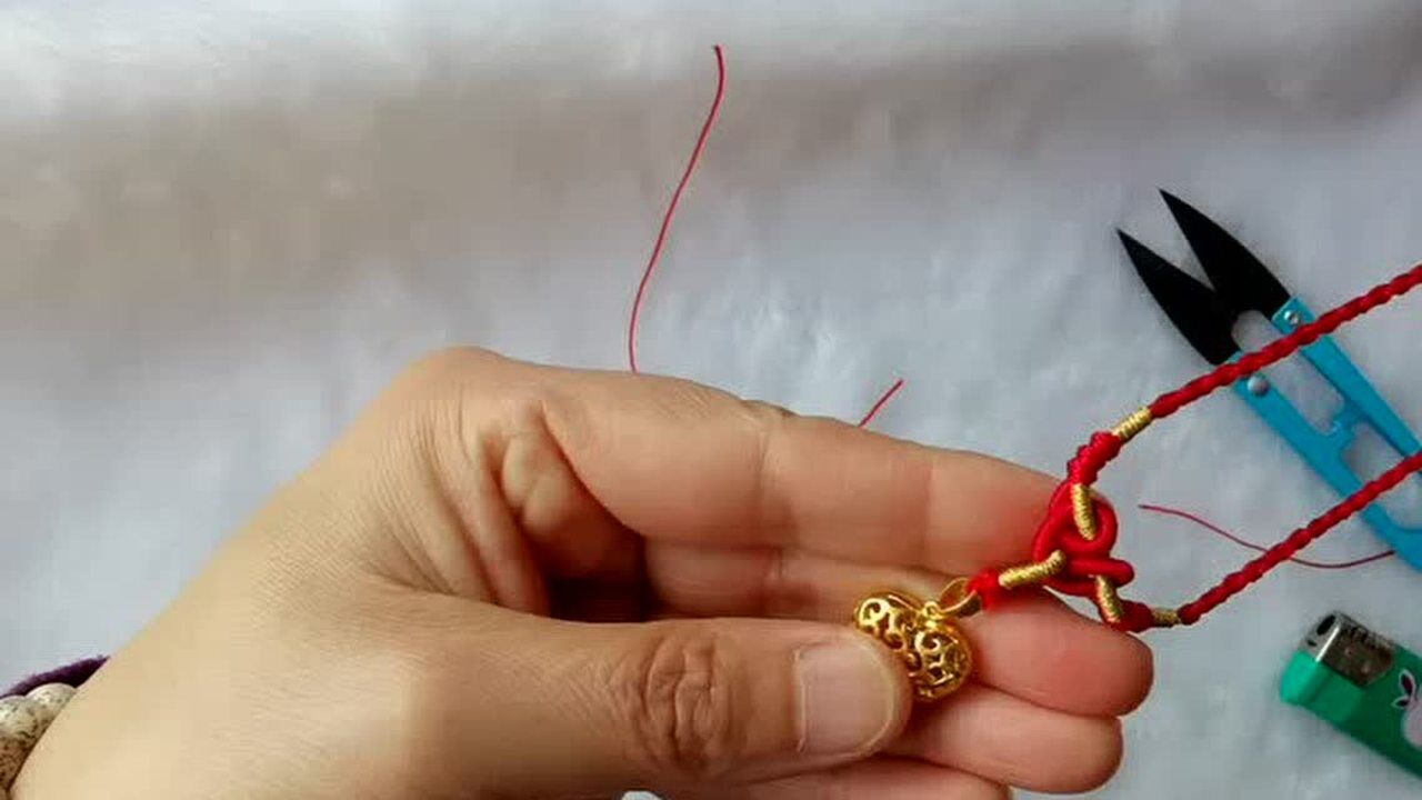 这样绑黄金吊坠 一学就会