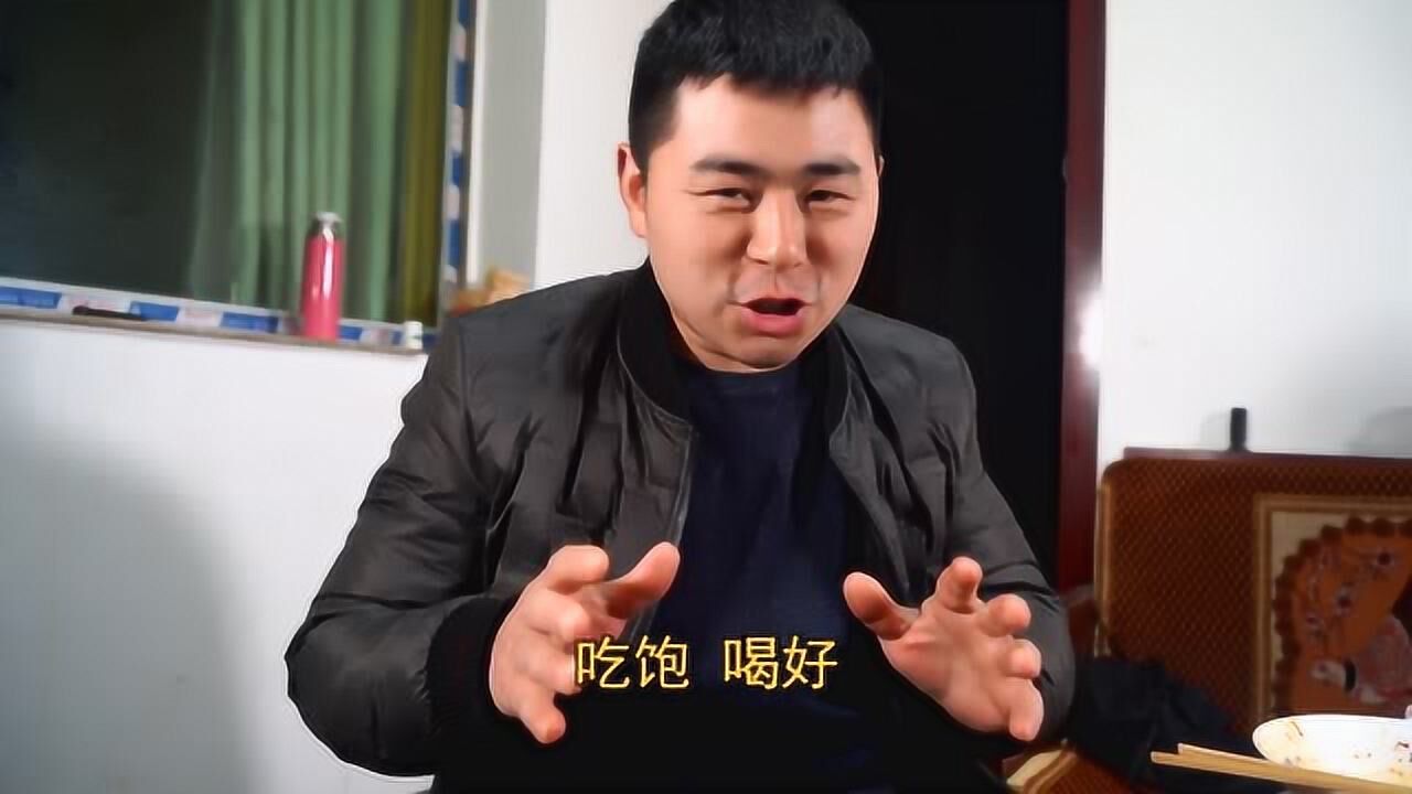 超小厨5斤草鱼2种酸菜"大盆酸菜鱼"蘸上辣椒面吃,酸辣过瘾