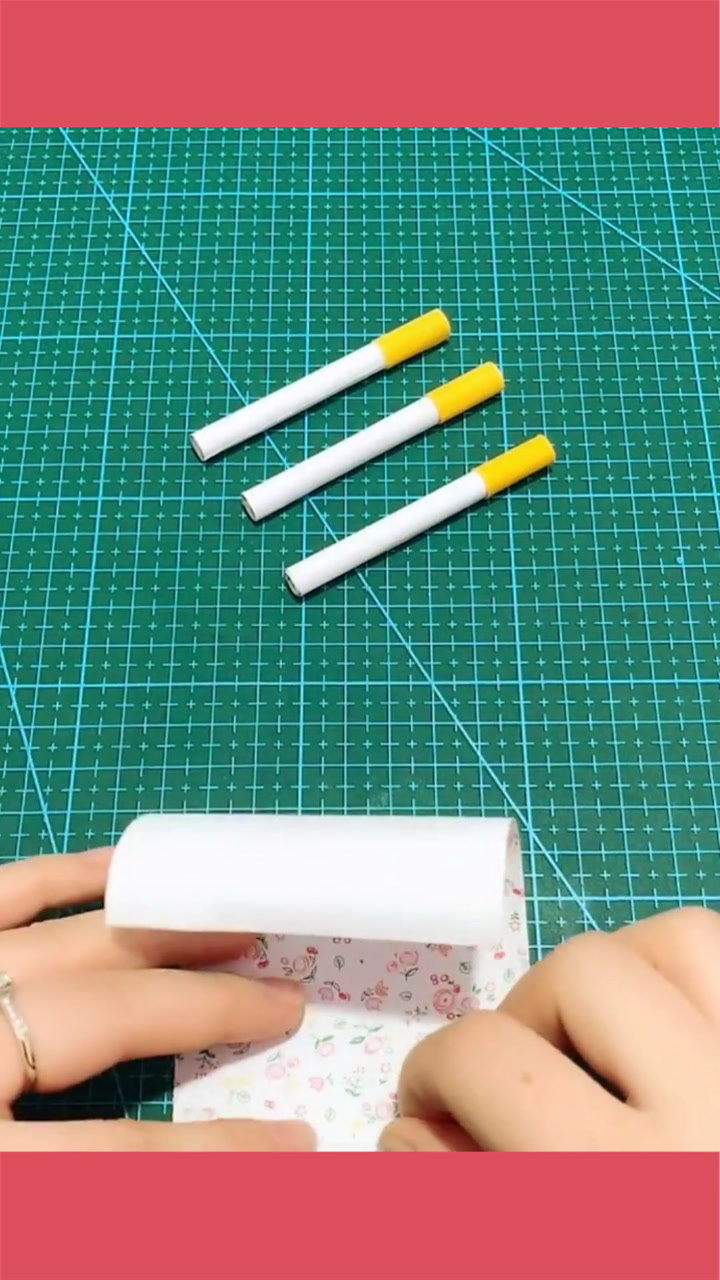 香烟的折纸方法图片