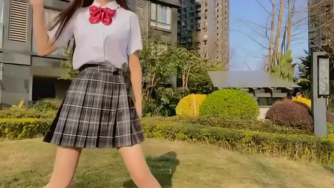 小姐姐:当jk穿上aj那她变成了什么jk制服_腾讯视频