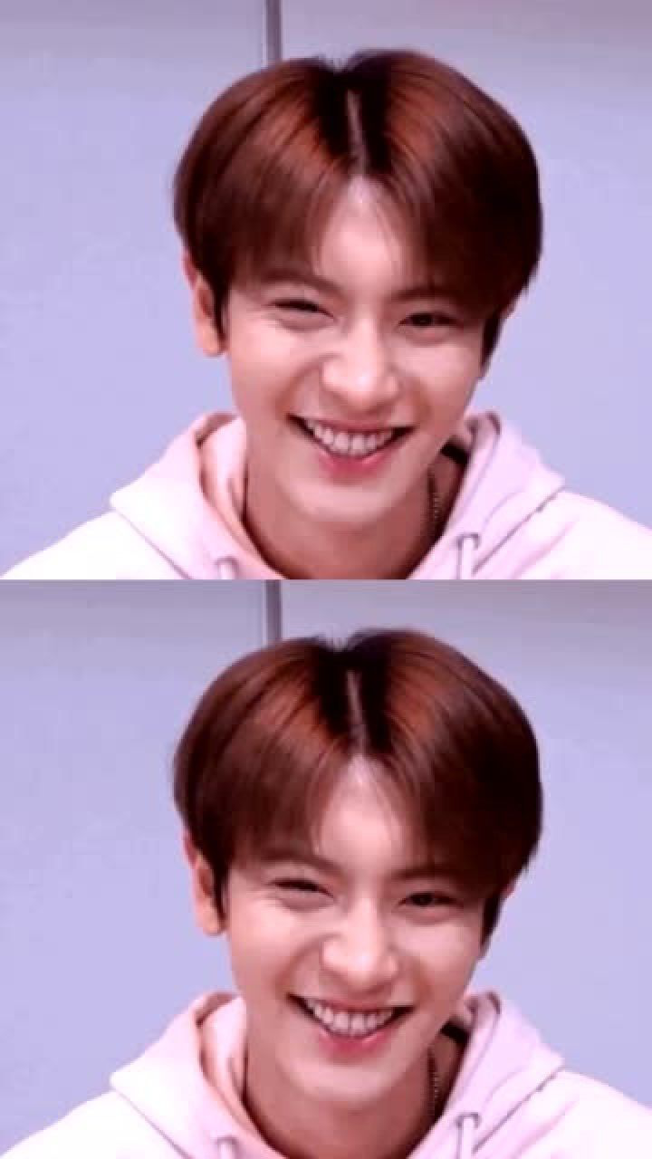 朴灿烈这中分头发,还是那么帅!