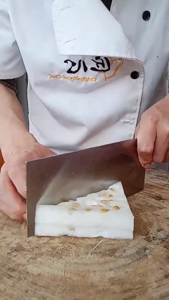 一样大小三刀八块切法