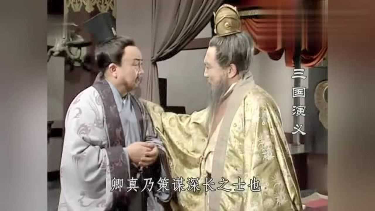 三国演义贾诩深受曹操信任他的这一句话曹操立了曹丕为世子