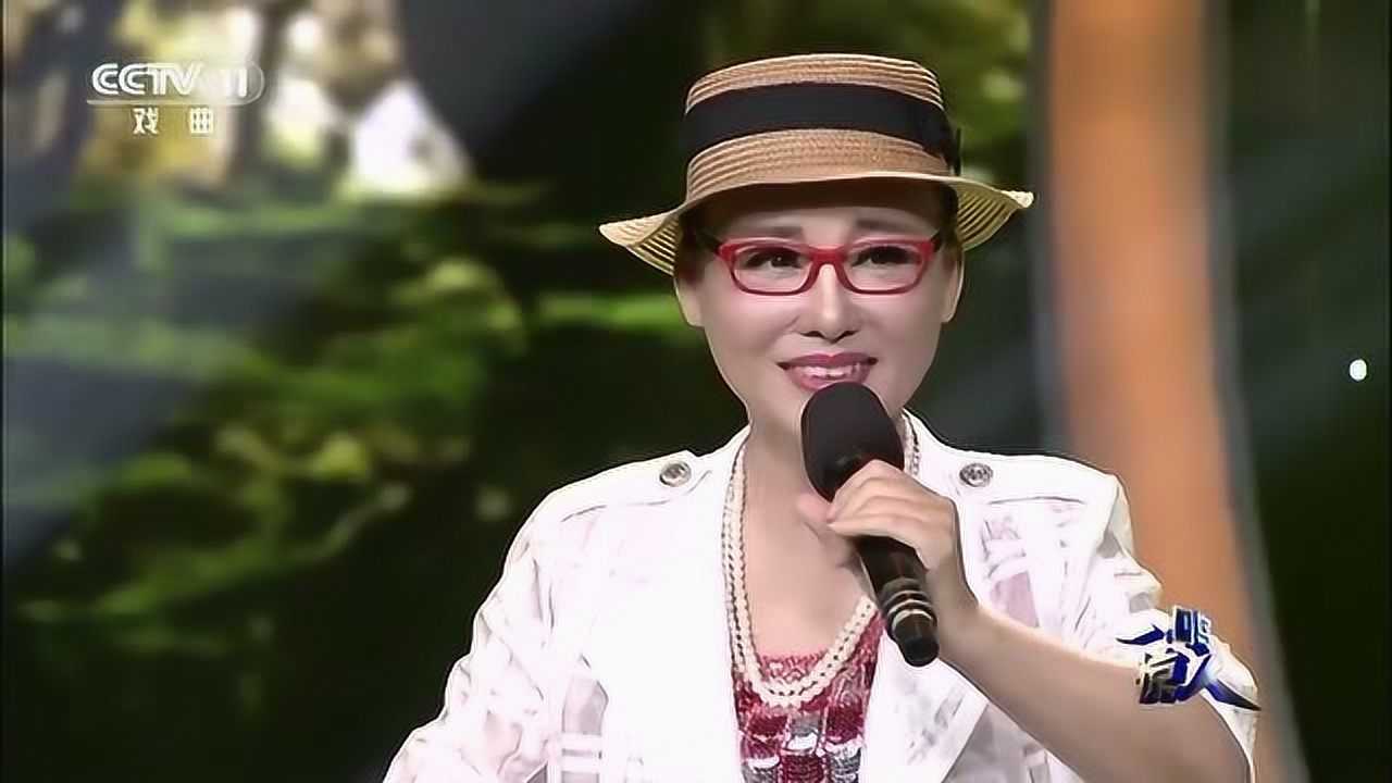 大宅门主题曲原唱胡晓晴开口全场欢呼简直太经典了