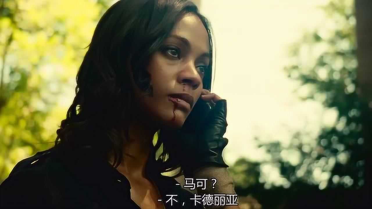 致命黑兰:黑老大趁机开车逃跑,不料发生这一幕!