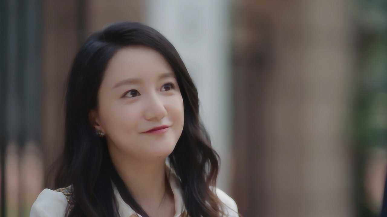 我是余欢水如果没有女主栾冰然余欢水与张妈妈估计会有感情戏