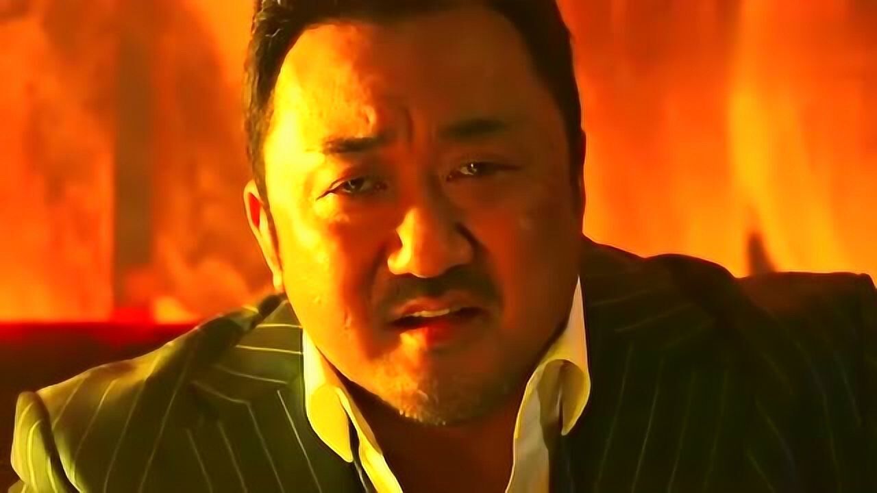 影视剪辑:马东锡穿上西装走起来特别的帅