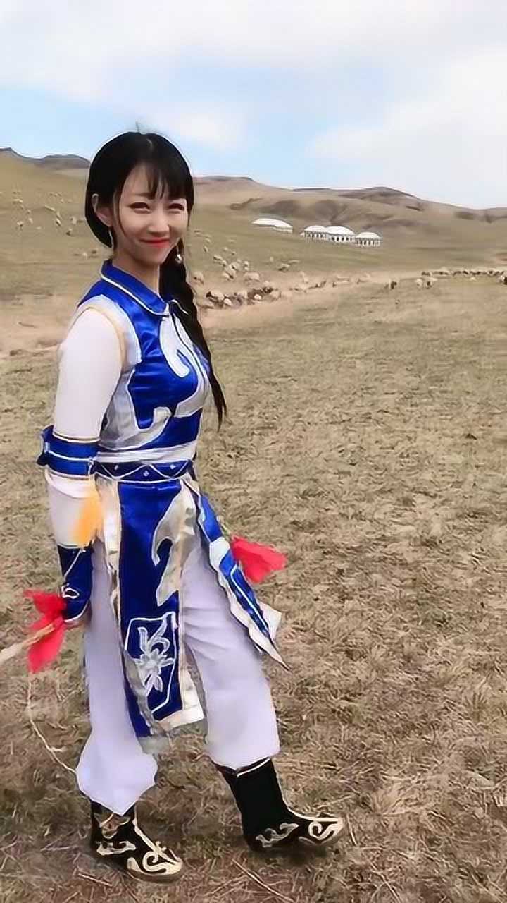 大草原拍到的蒙古小姐姐笑容甜美迷人网友就喜欢这样的妹子