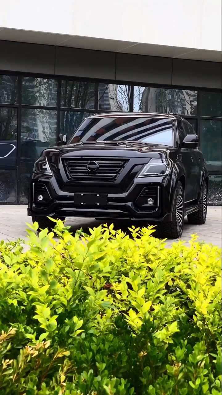 女人眼中的破尼桑,男人眼中的巨石强森.途乐"巨石宽体"黑武士套件!