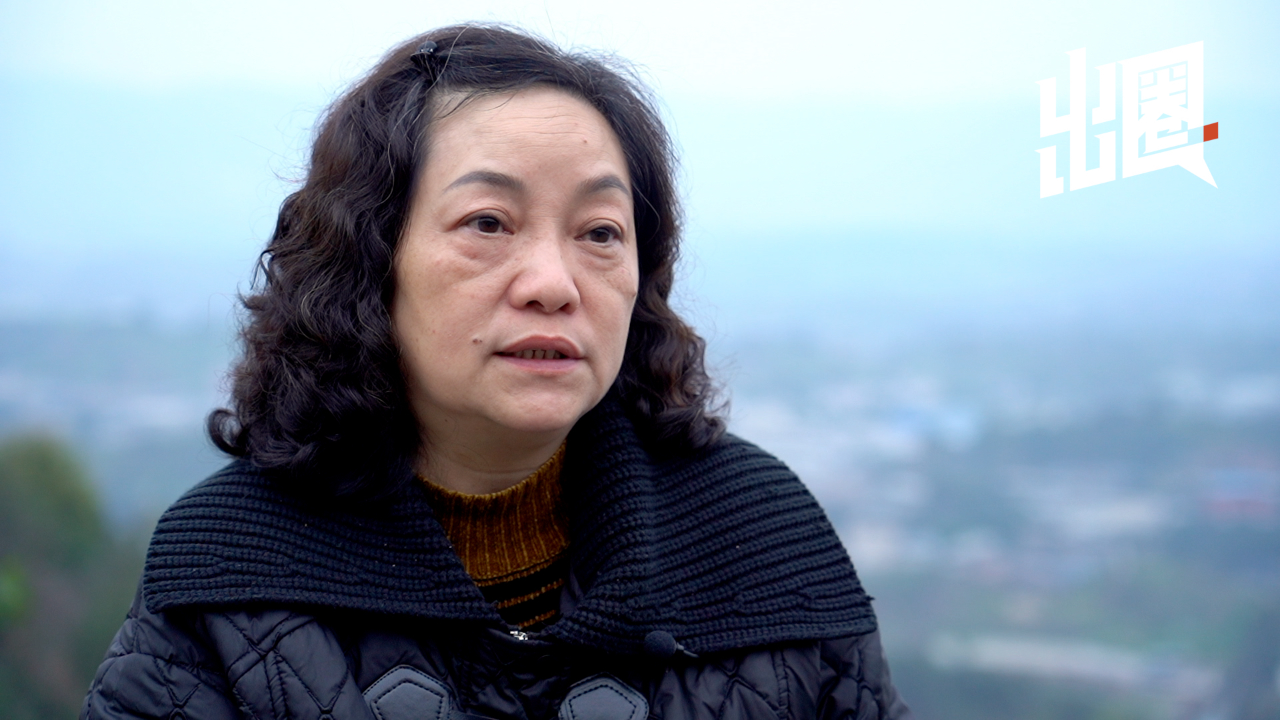 重庆两幼童坠亡案回访,中式家庭两代母亲的自我救赎