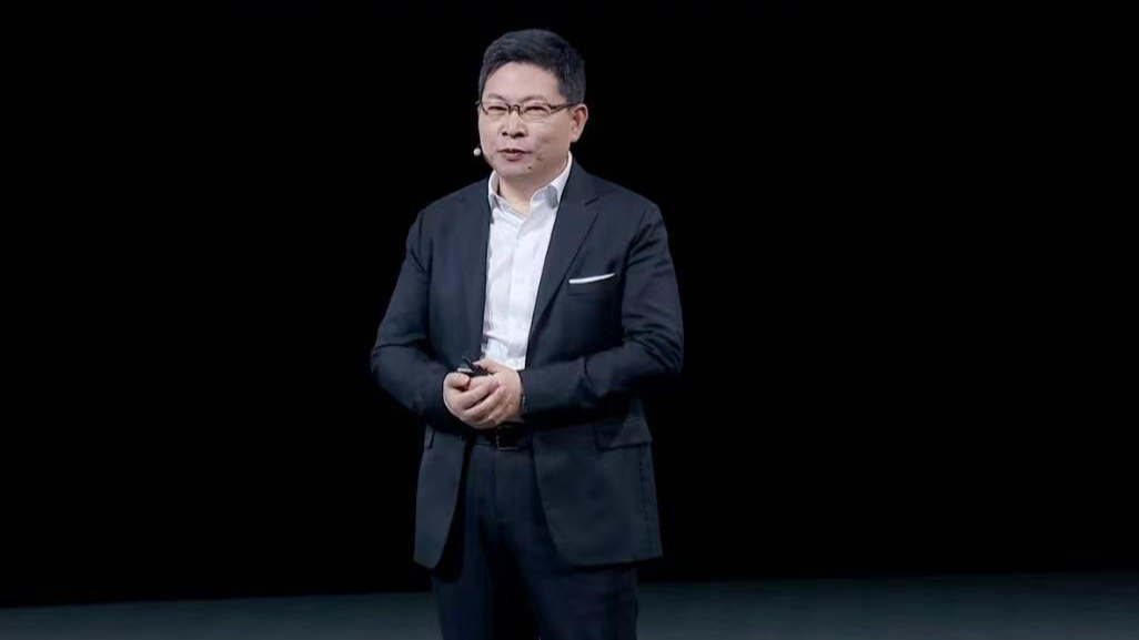 余承东回乡,华为智驾技术引发热议