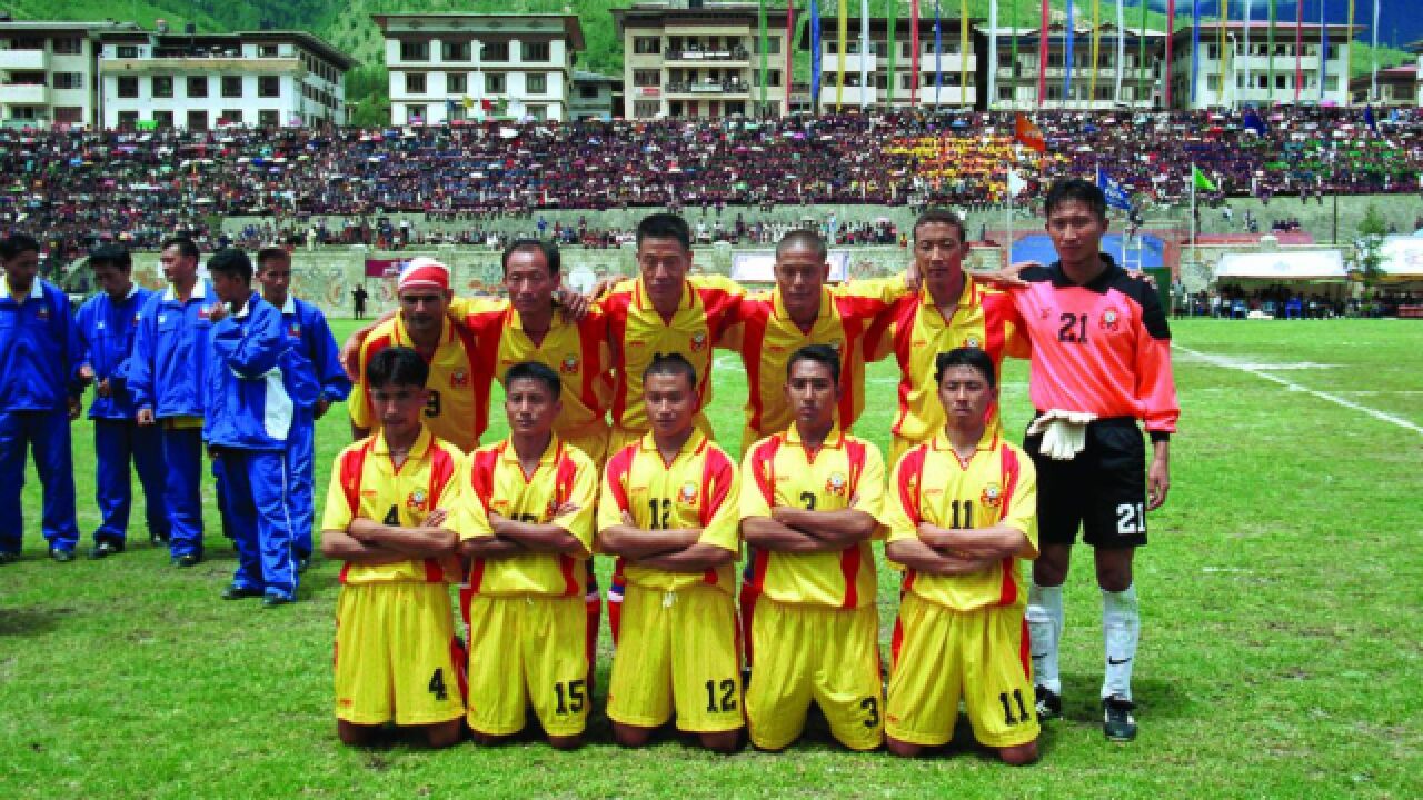 世界上最差的足球队,不丹国家队,全队只有一位职业球员