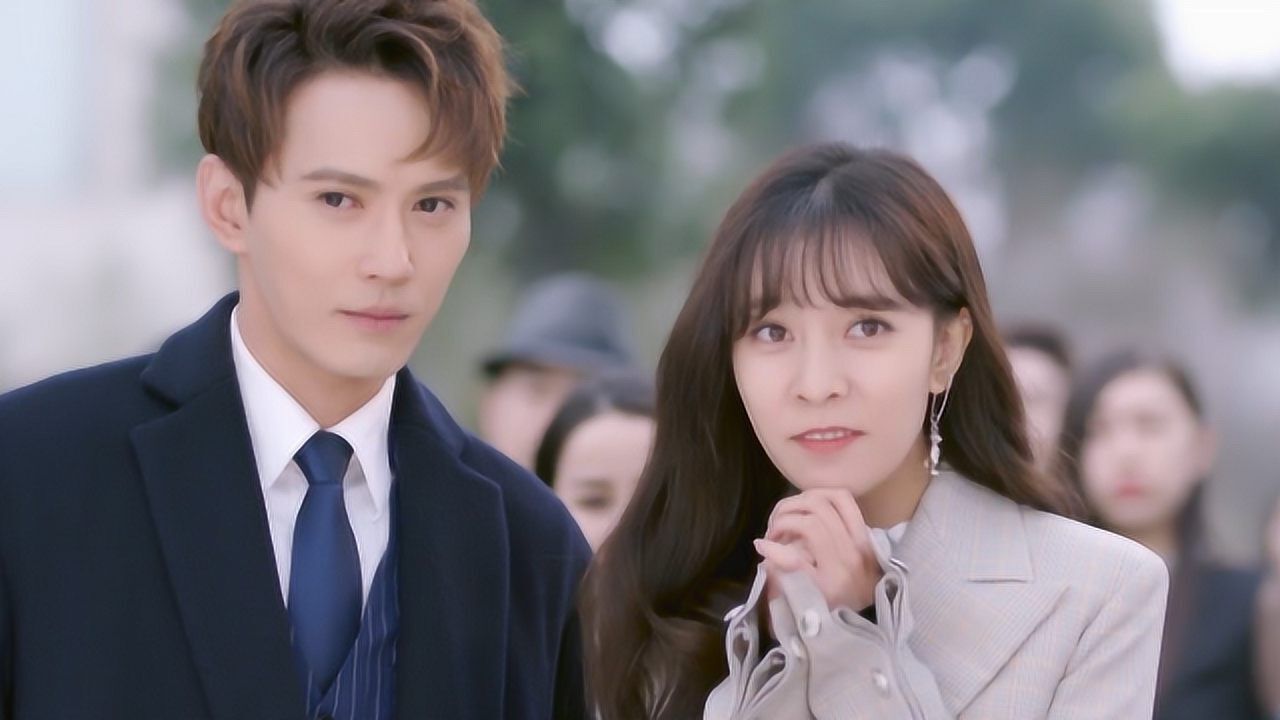 十年:高甜预警!徐正溪宋妍霏吻戏来袭,高超吻技令人叹为观止