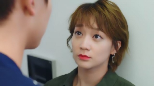 《国民老公2》程漾的吻,乔安夏总算是等到了,好甜呐!