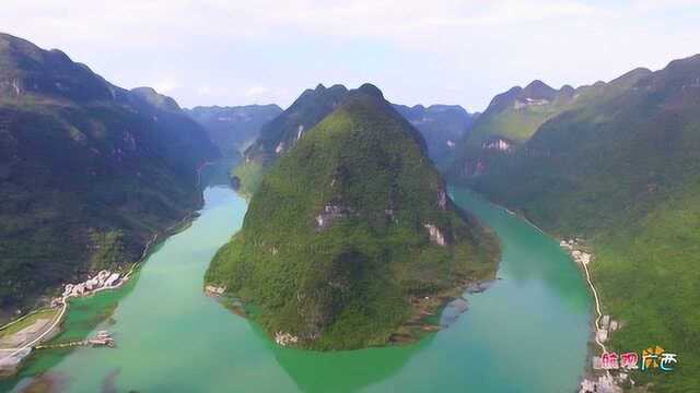 广西河池红水河第一湾美景,震撼人心的画面