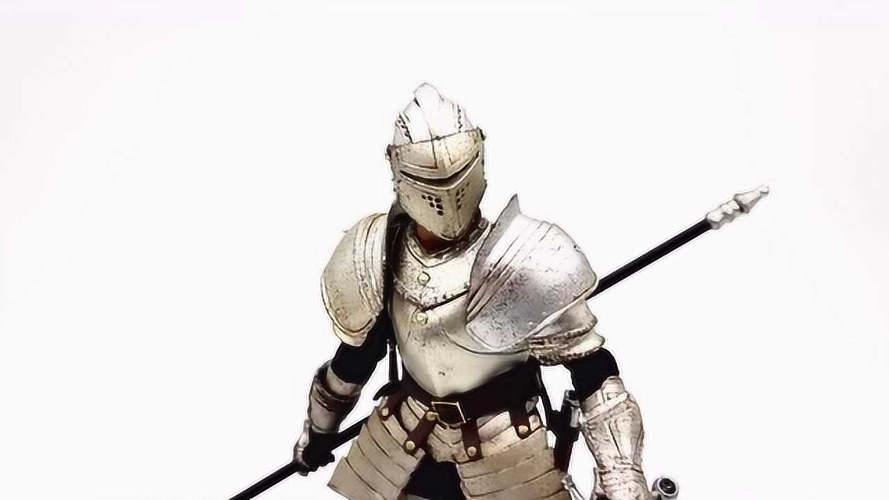 中世纪盔甲骑士模型,造型武器不错,盔甲有点掉价!