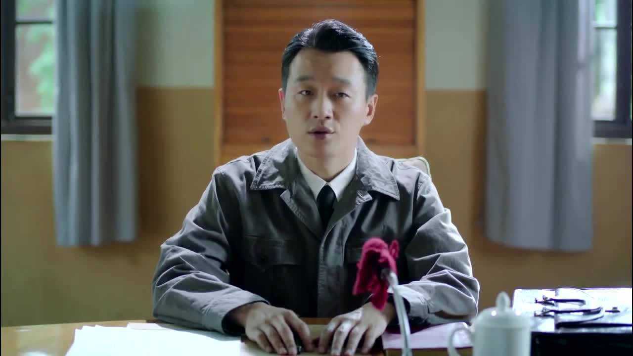 《奔腾年代》评不上总工程师常汉卿:去求情,我不会!