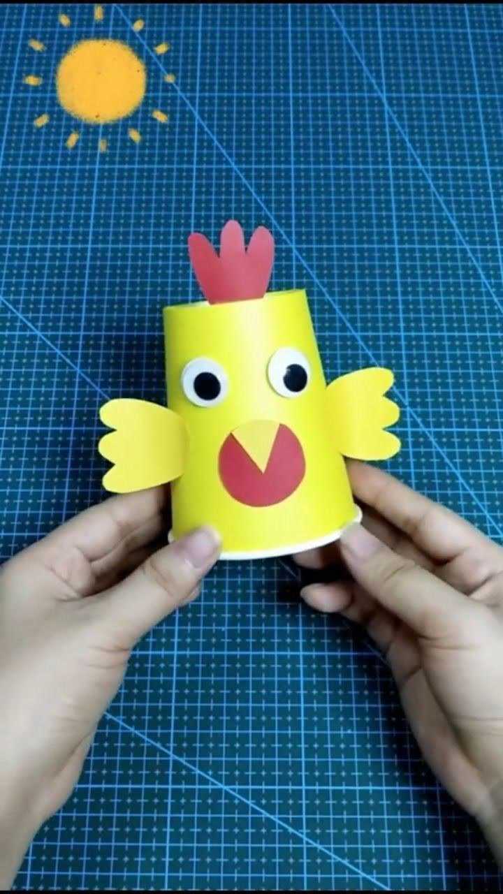 超简单的手工纸杯小鸡各位家长学起来吧