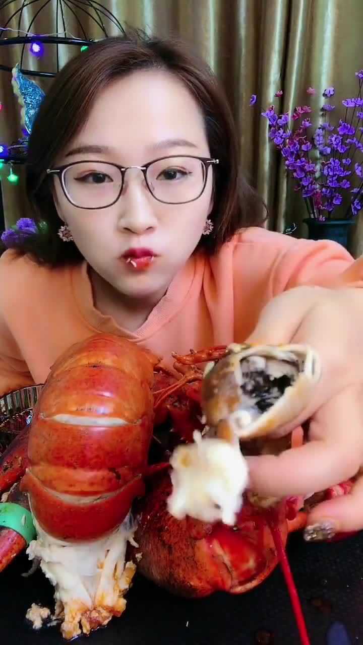 声控吃播:小姐姐吃八爪鱼,味道非常棒,你们爱吃吗