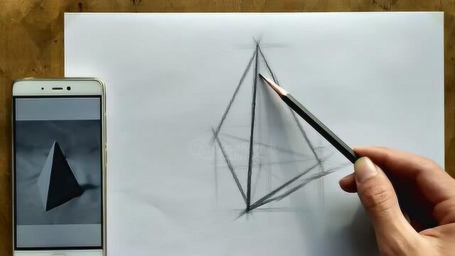 梅哥哥02几何石膏体三棱锥结构素描绘画精简版