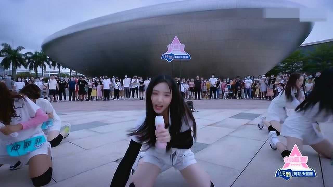 创造营2020街头路演,郑乃馨《river》甜美也能暴击炸裂_腾讯视频