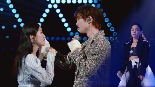 炙热的我们sis赵磊冯希瑶深情对唱saysomething