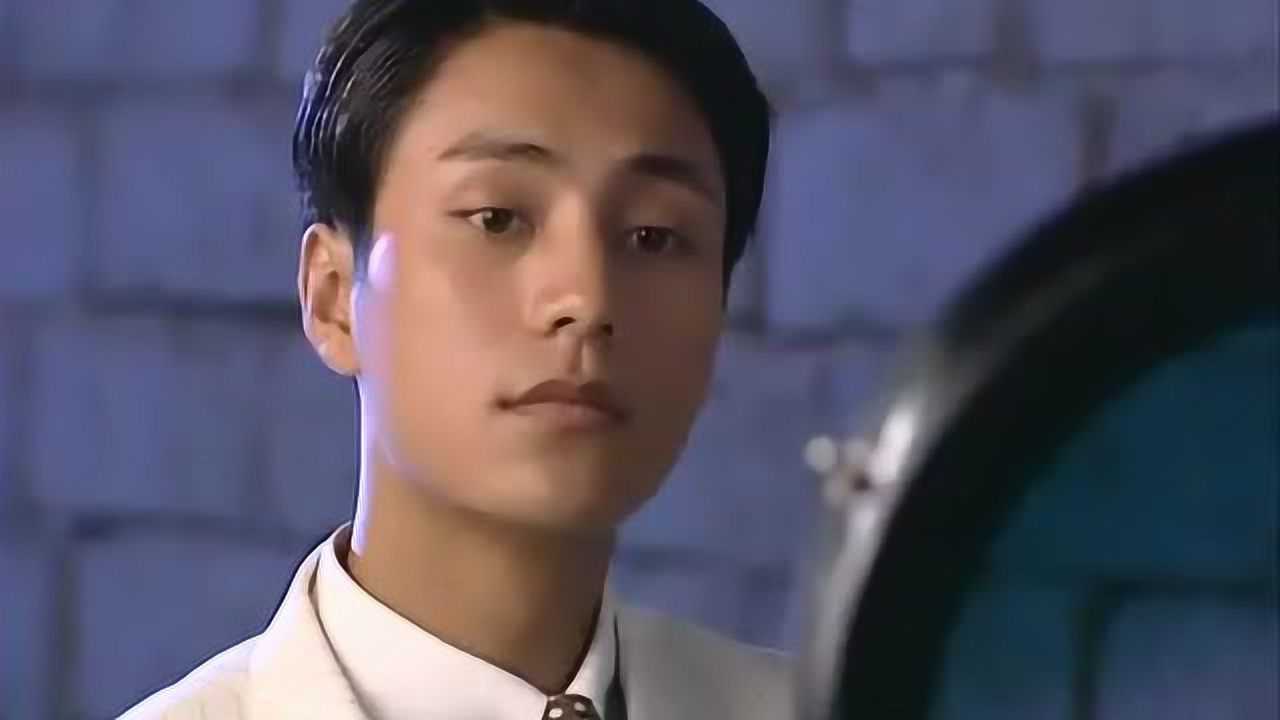 金粉世家最经典的场景金燕西第一次见到冷清秋就爱上了