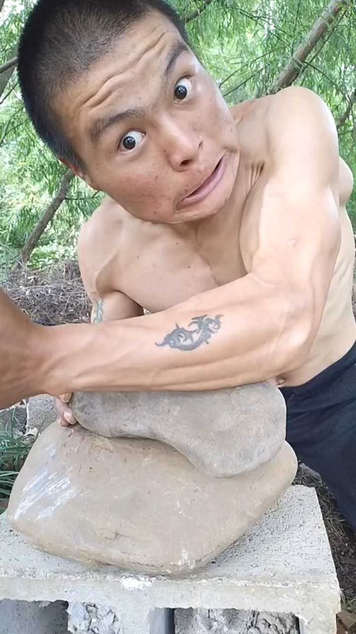 中国铁肘功,农村人就是厉害