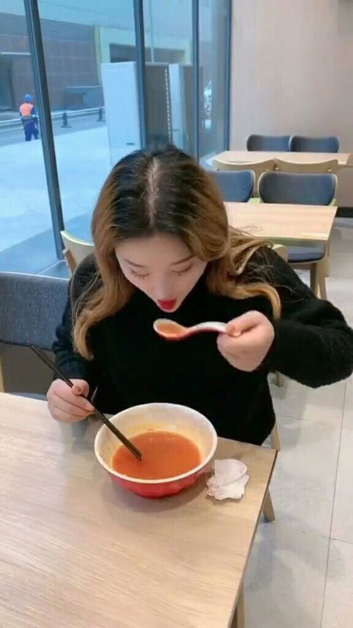 老板我吃饭没有带钱