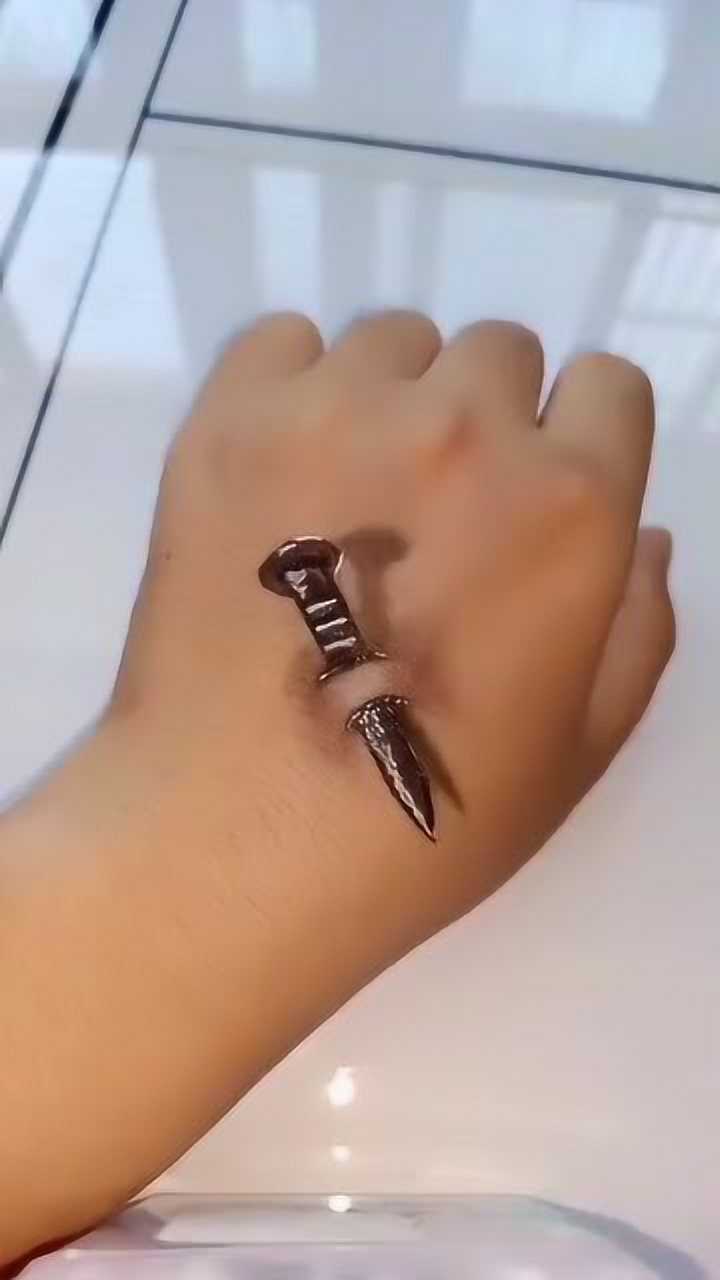 教你如何自己画出伤口伤疤这效果真是看不出以假乱真