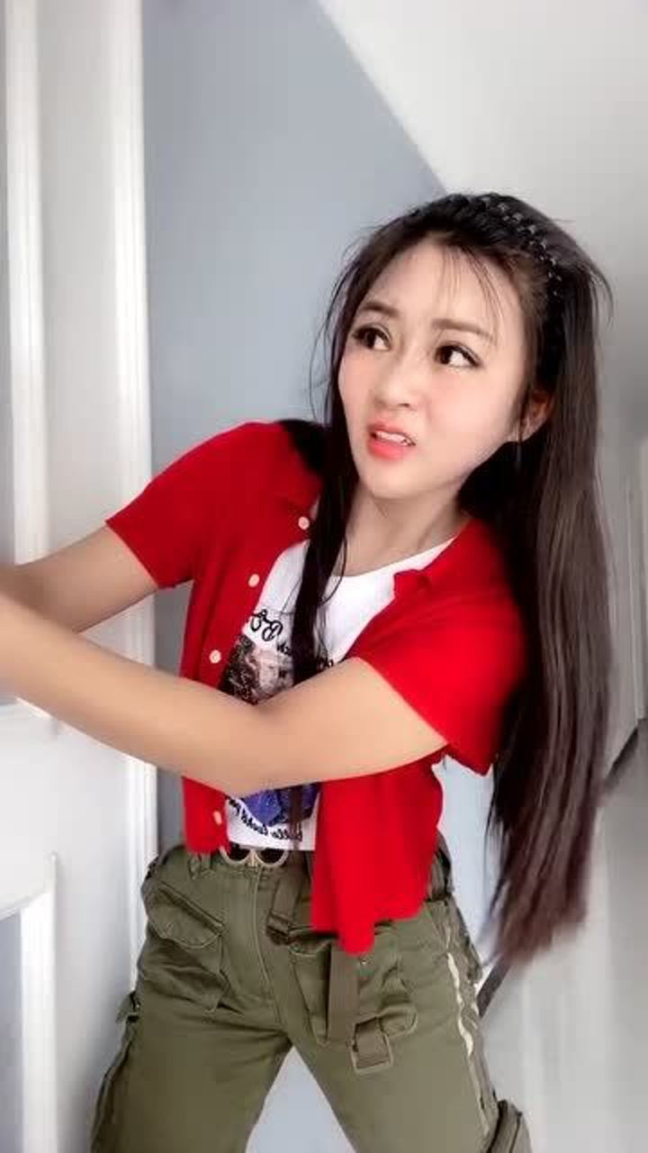 女大三抱金砖我比你大九岁是不是可以抱三块金砖