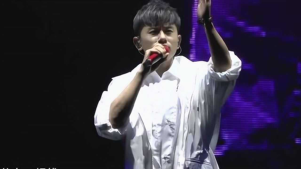 11一下上来了"三个张杰",谢娜一瞬间呆滞了,认不出杰哥丨快本每日综艺