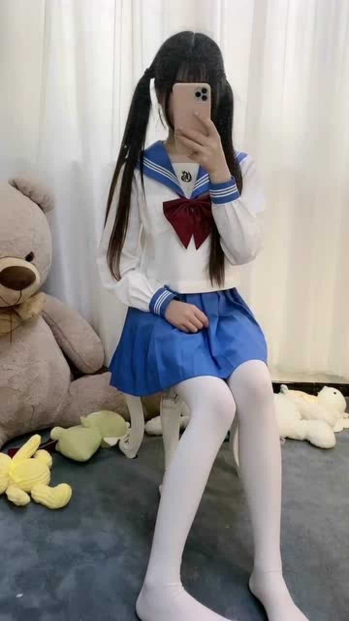 萝莉:听说你喜欢穿白袜子的jk女孩_腾讯视频