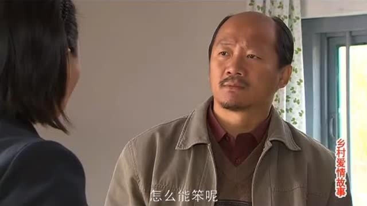 乡村爱情故事谢广坤让老伴穿西服哪料一低头干活领带就卡脖