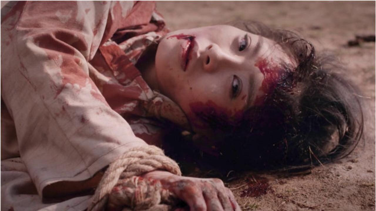 速看《区小队》第34集:玉凤宁死不屈英勇就义,金豹银豹决定拿枪打鬼子