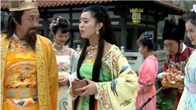 速看《婀娜公主》第1集:婀娜御书房选老师,韩义被设计误入公主寝宫