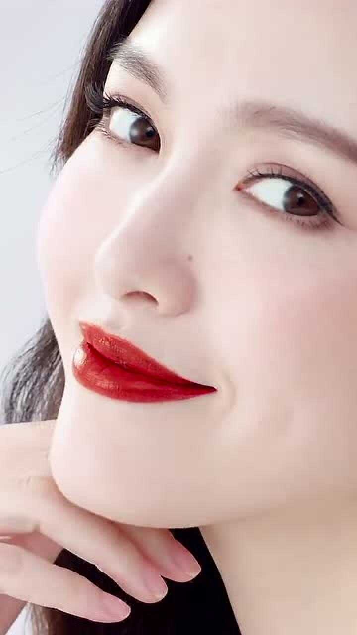 唐嫣抹口红,大红唇超性感,你们沦陷了没!