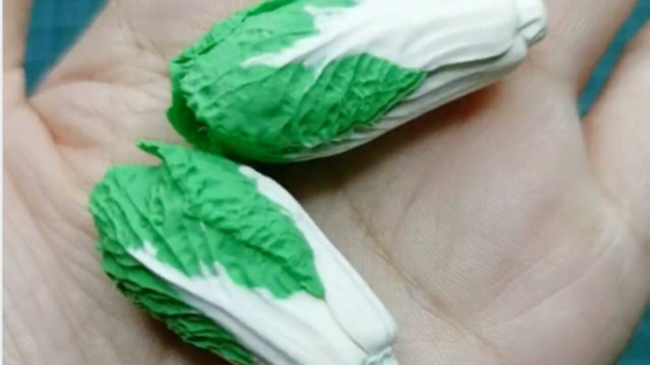 手工粘土大白菜,这手艺真是没谁了,看到最后一幕我都惊呆了