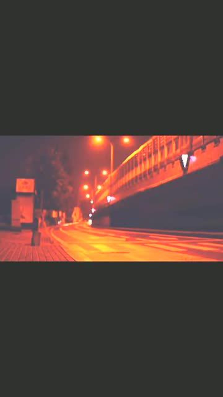 每晚都分不清到底是我在熬夜还是夜在熬我我把夜熬走了天就亮了可如果