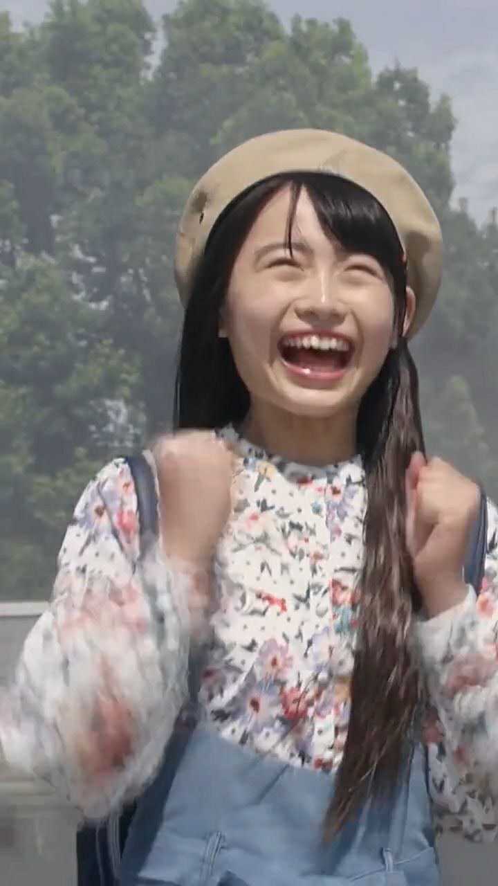 《罗布奥特曼》可爱妹子凑朝阳:没想到我是这个样吧!