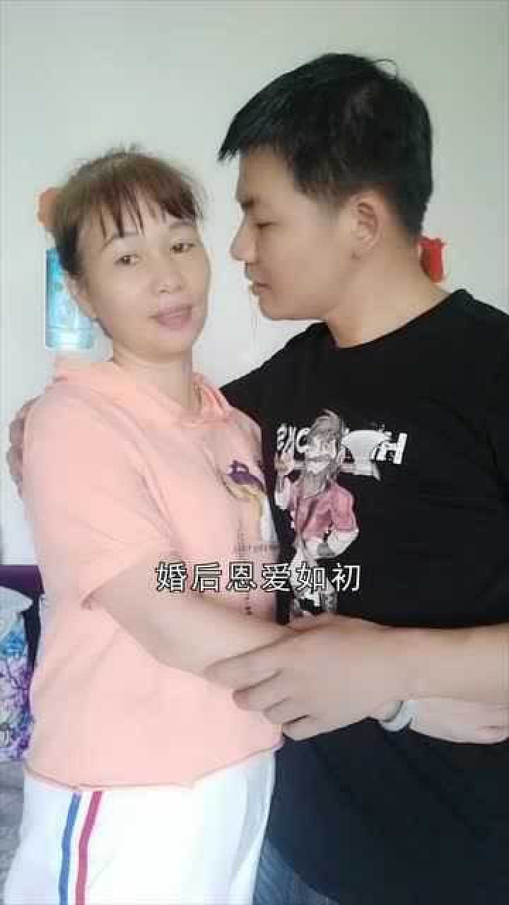 小伙爱上65岁大妈最后生下5个孩子婚后恩爱如初
