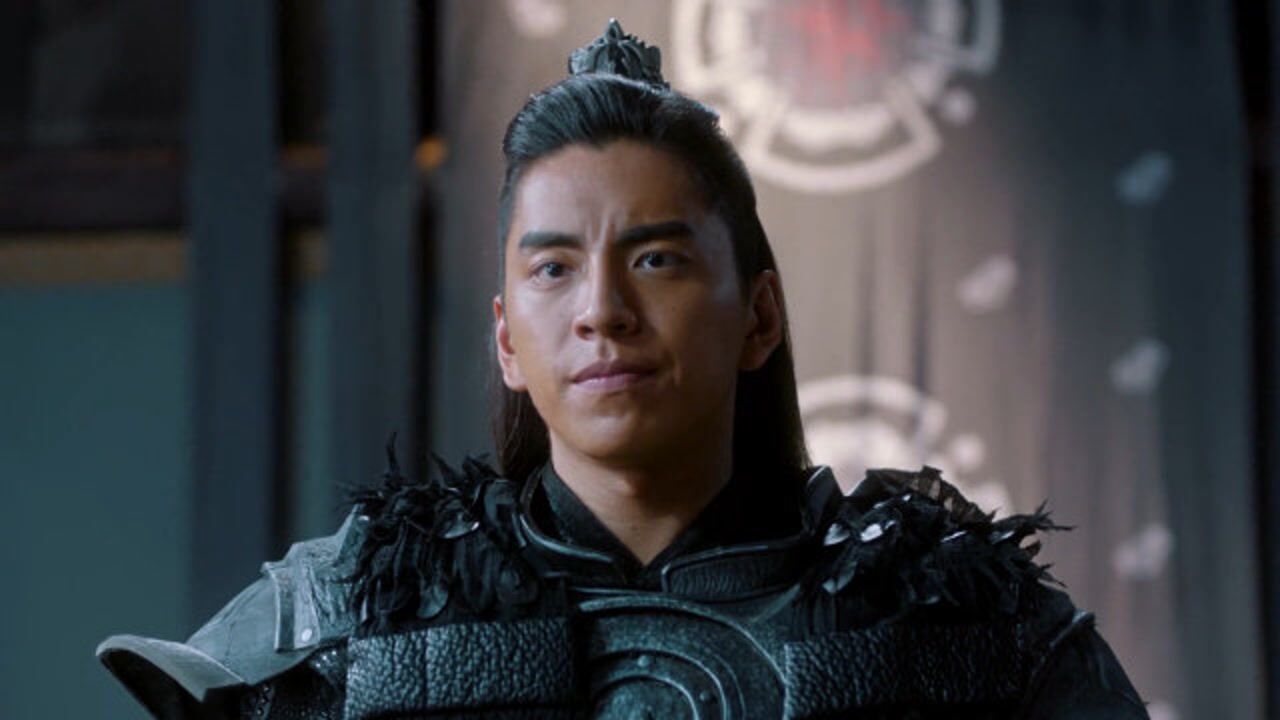 狼殿下渤王得知消息原来偷袭自己的人是允王便速速带人返回京城