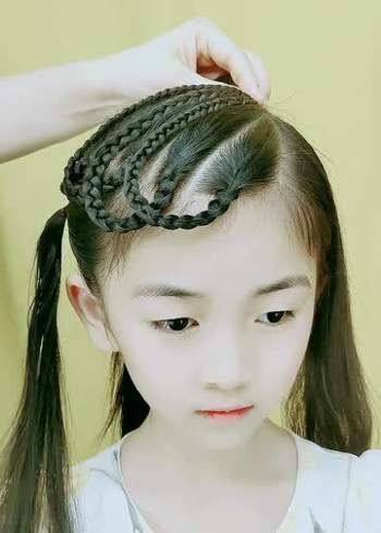 孩子元旦上台表演,头发这样给她扎,超惊艳!_腾讯视频